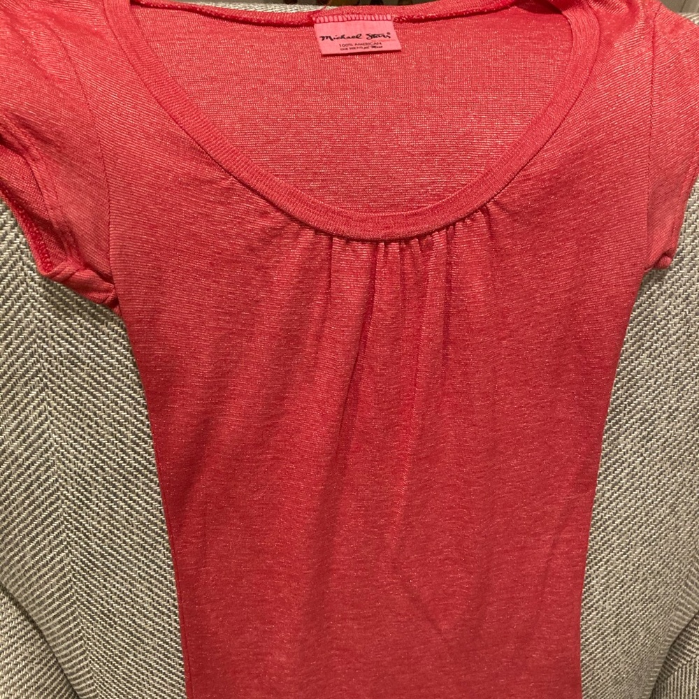 Small cap sleeves red Michael Stars top